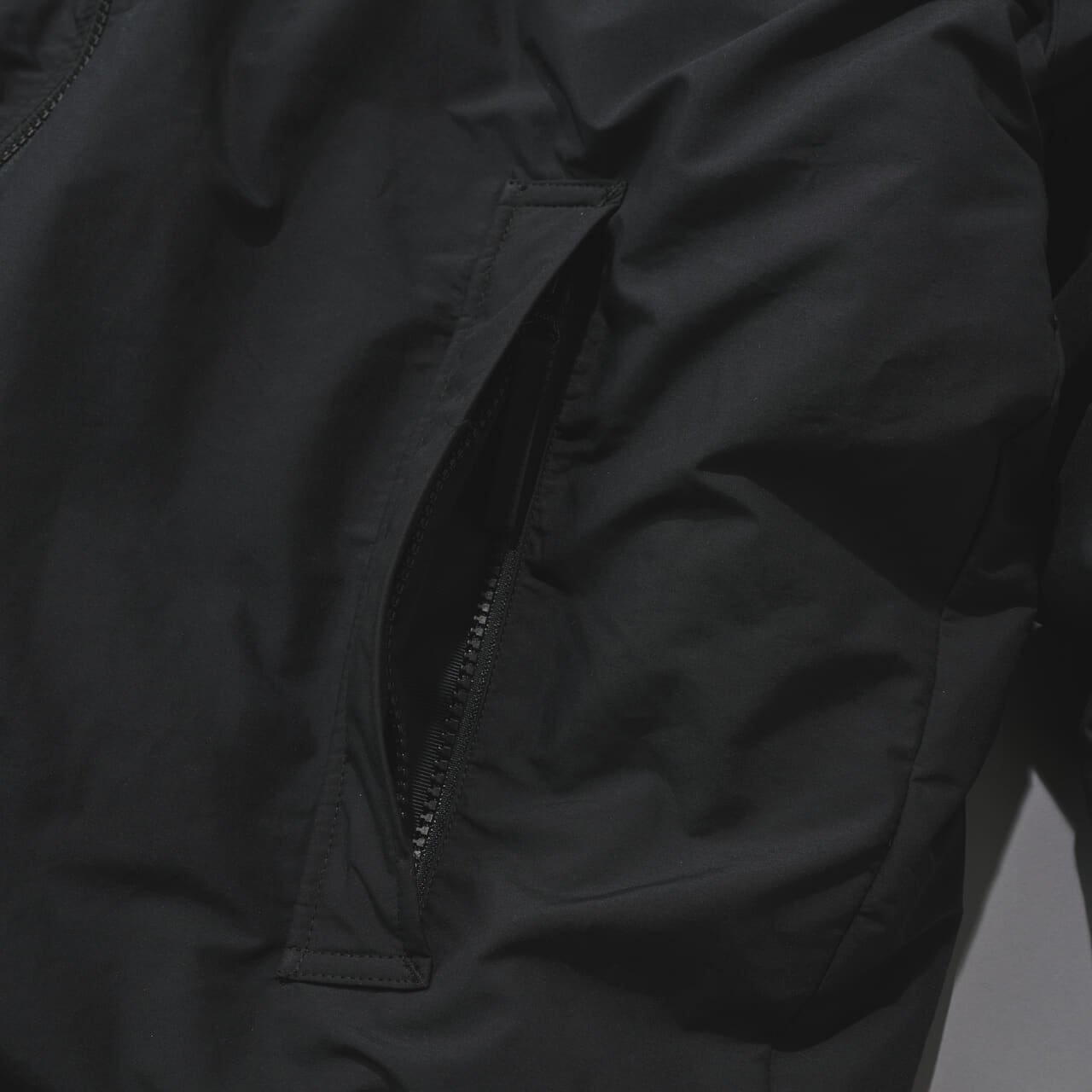 トラディショナル ウェザーウェアのダウン DOWN JACKET 001のポケット