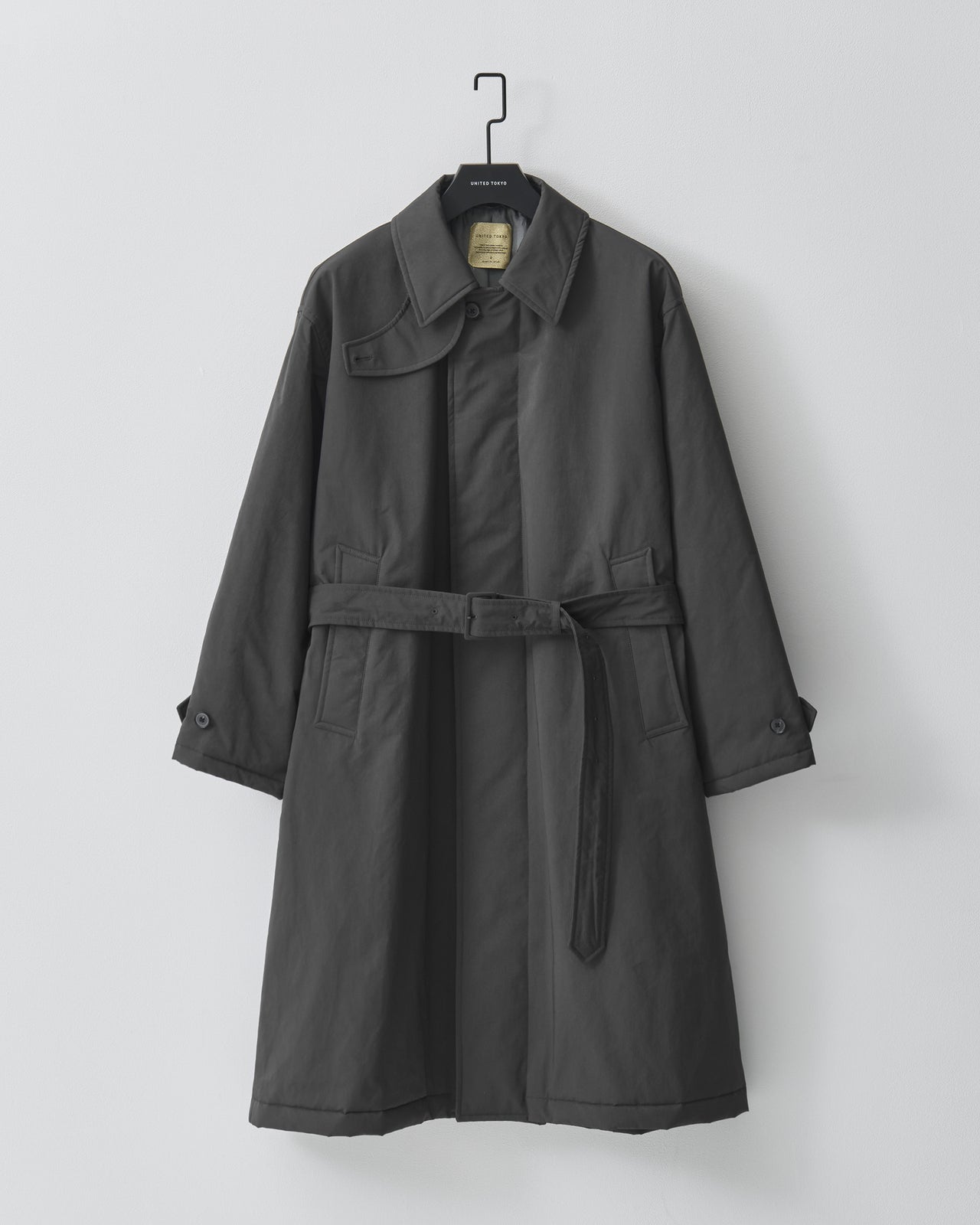 LIGHT DOLPHIN PADDED COAT　オリーブ