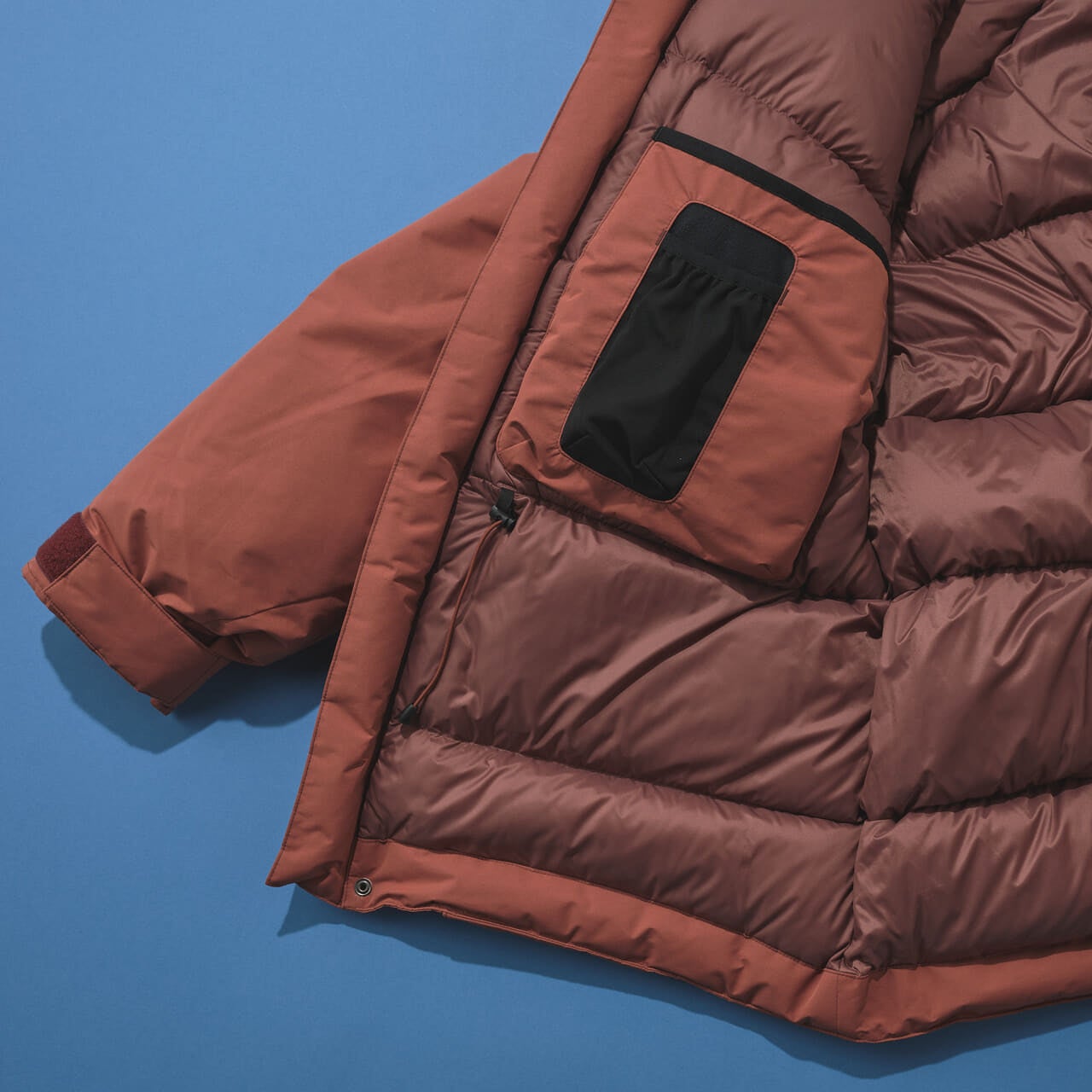 黒じゃないゴアテックスダウンジャケット　Mammoth Down Parka(マンモスダウンパーカ) 　内側