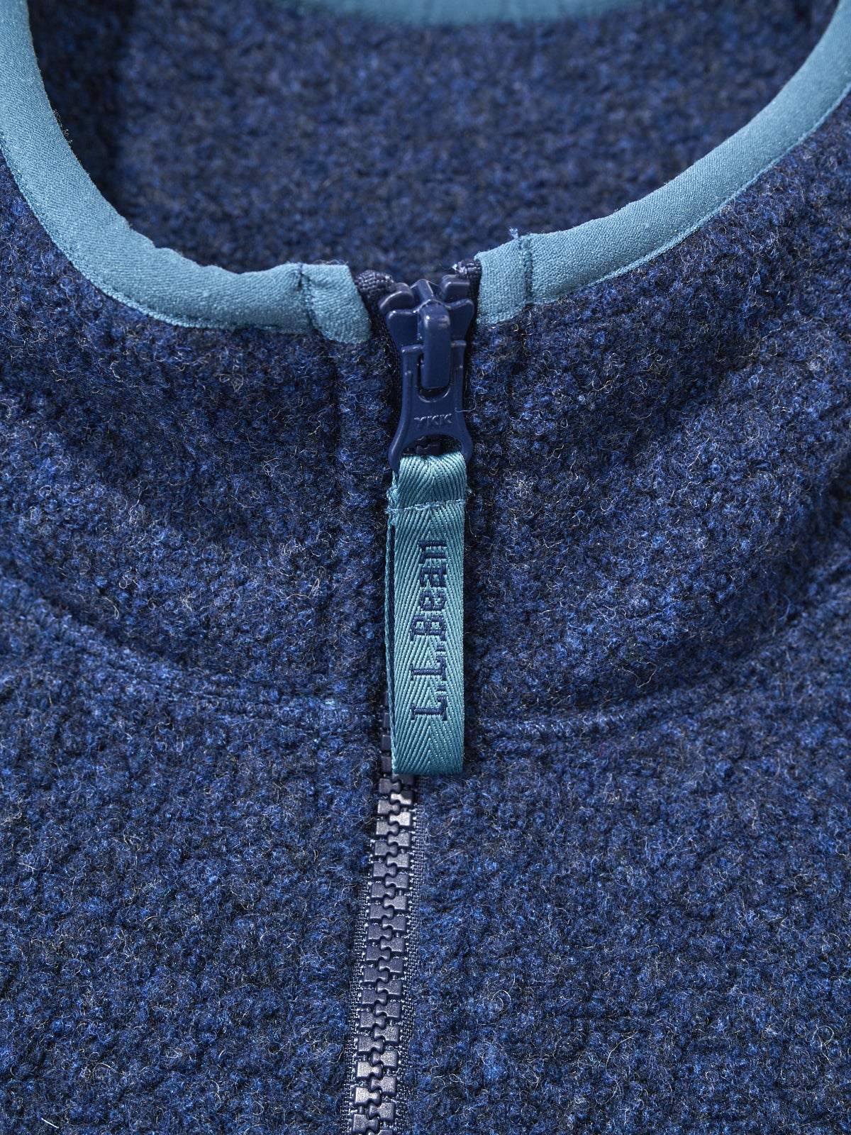 L.L.Bean、All Season Wool Fleece Full-Zip Sweater、ジップディテール
