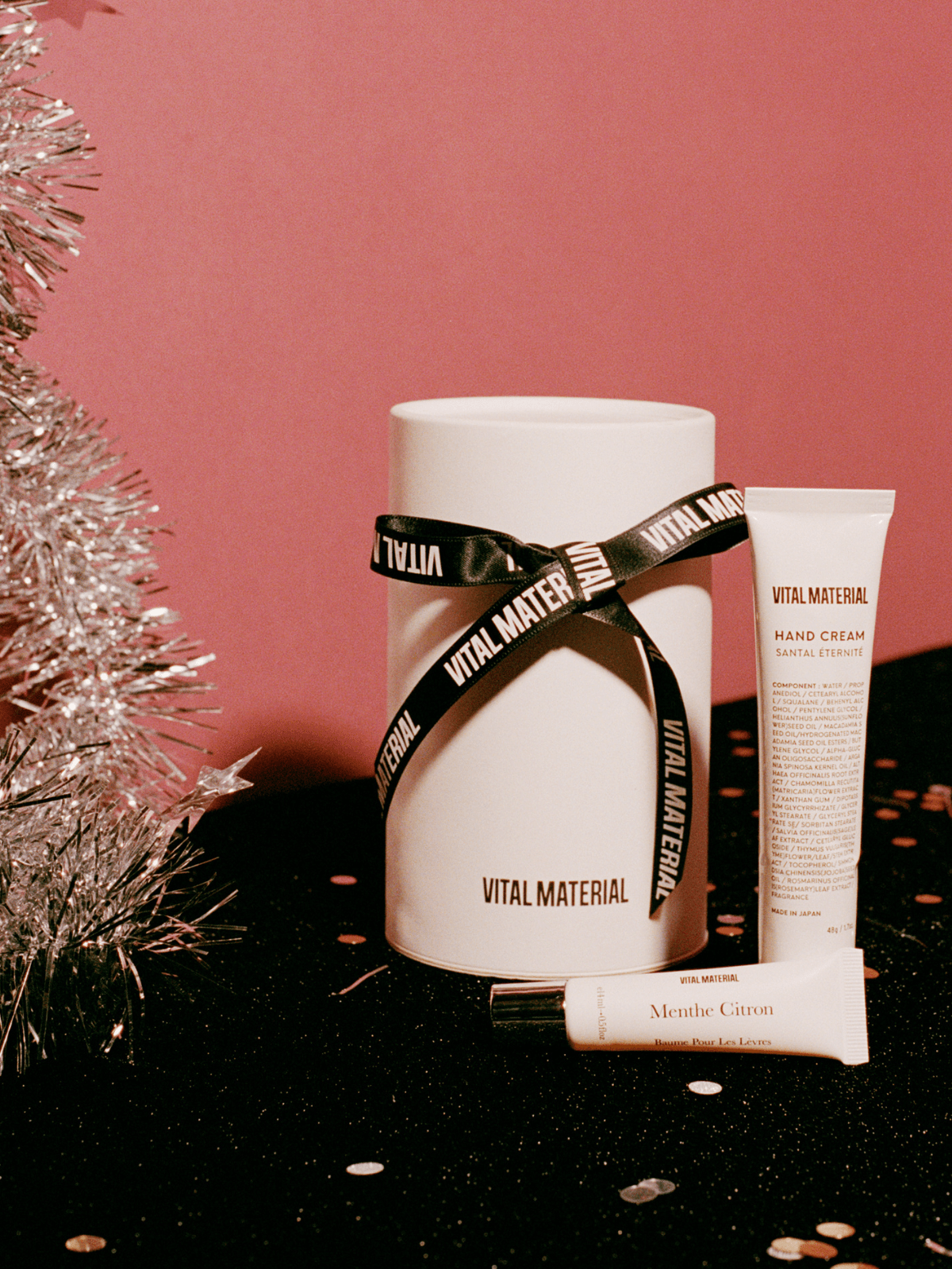 VITAL MATERIAL ラウンドボックスセット (ハンドクリーム + リップバーム)
