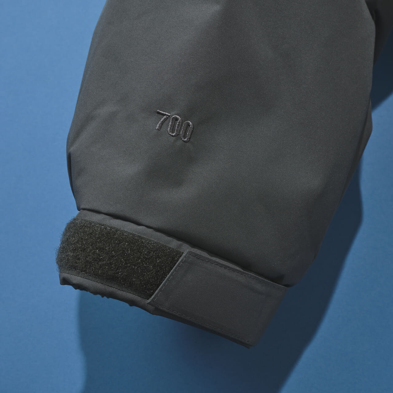 黒じゃないゴアテックスダウン　別注 GORE-TEX WINDSTOPPER DOWN JACKET　袖裏