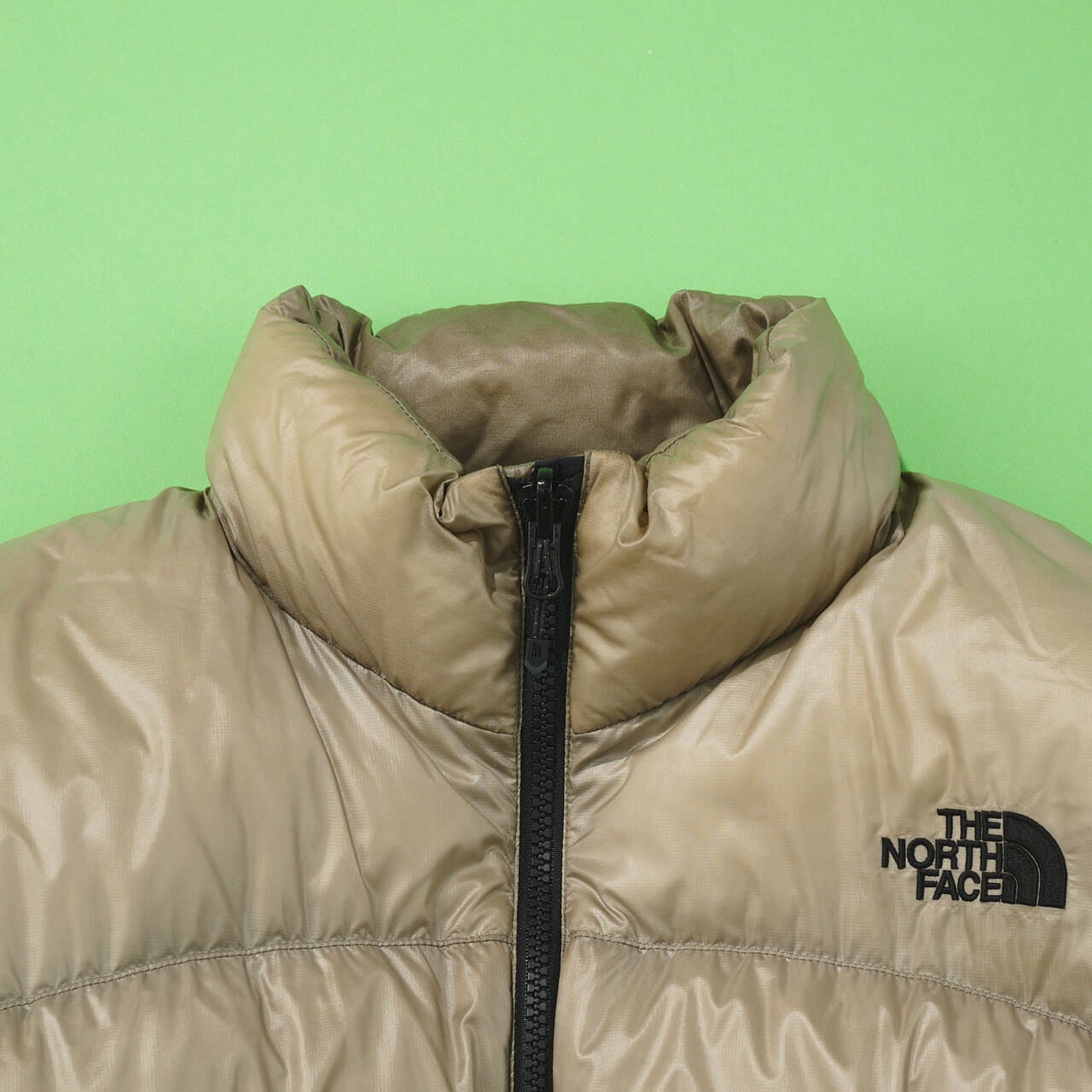 ノースフェイス　ダウン　首元