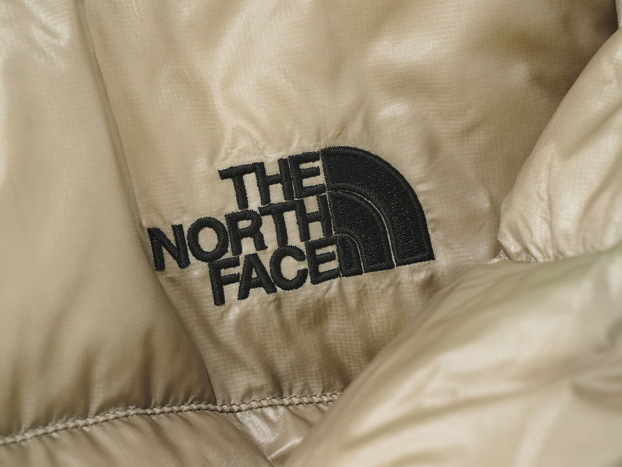 ノースフェイス　ダウン　アイキャッチ