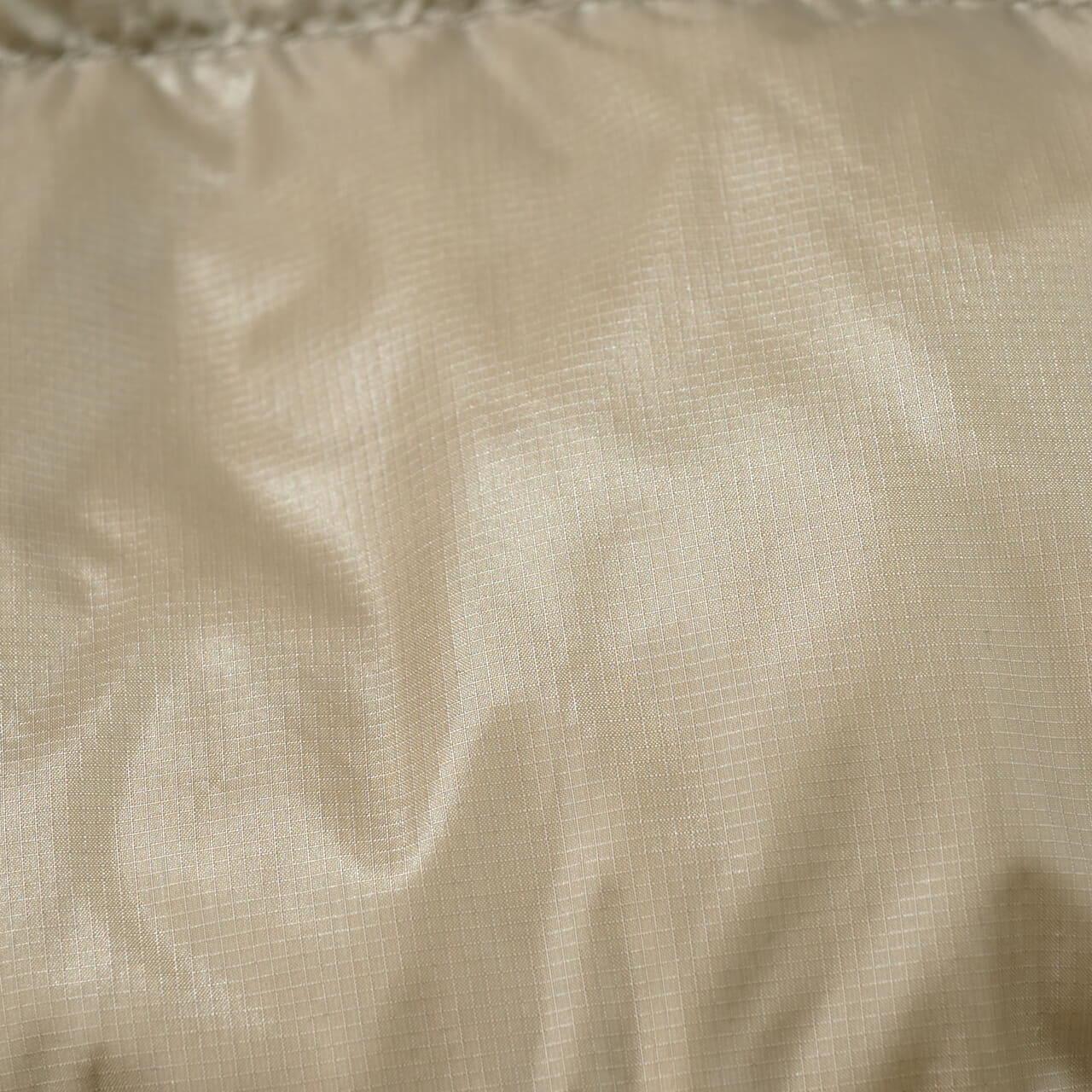 ノースフェイス　ダウン　素材感