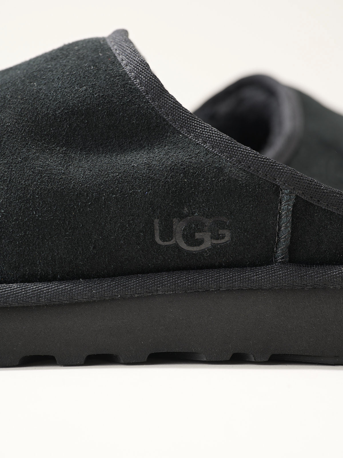 UGG アグ 暖品 Classic Slip-On