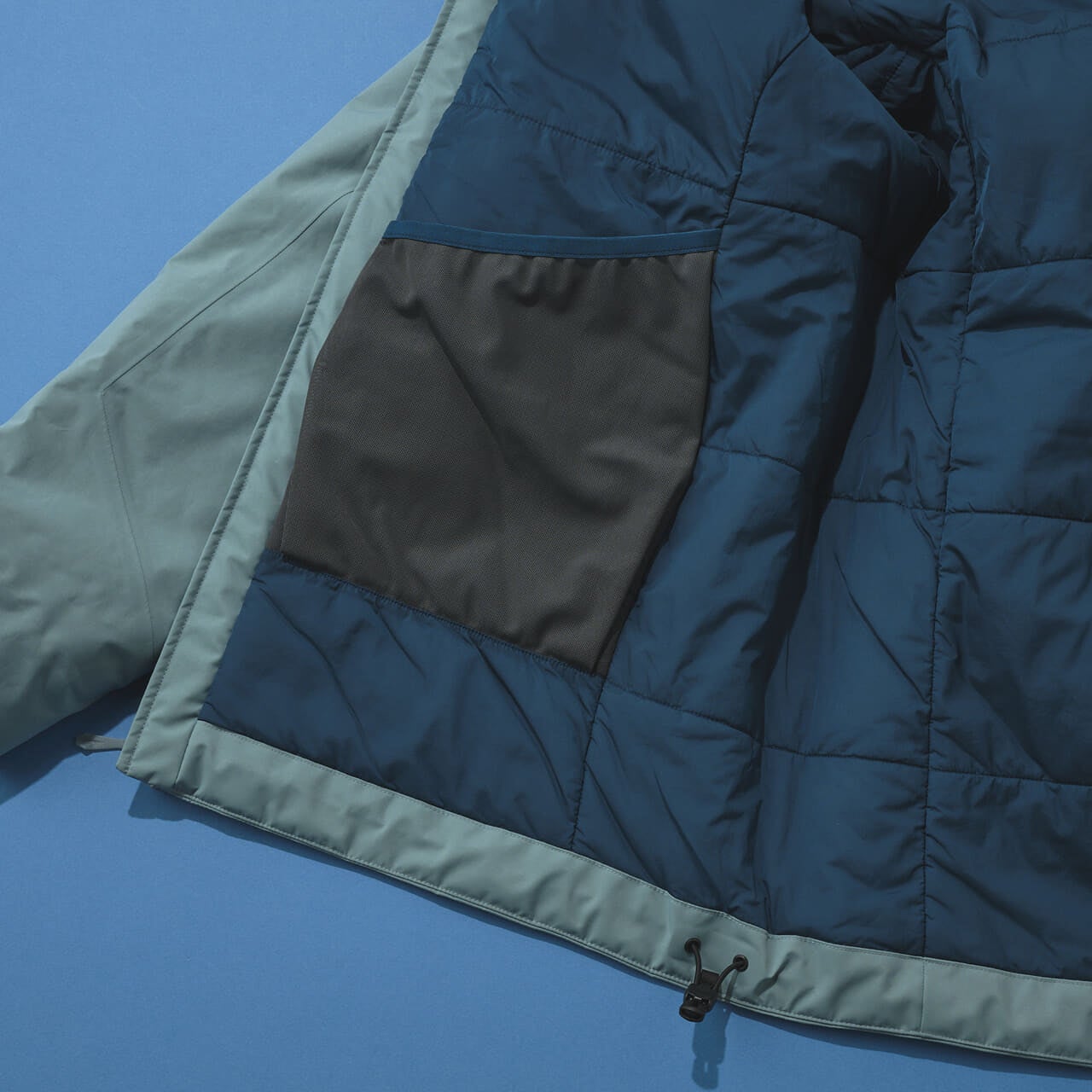 アークテリクスの中綿ジャケット/レイル インサレーテッド ジャケットの裏地ポケット