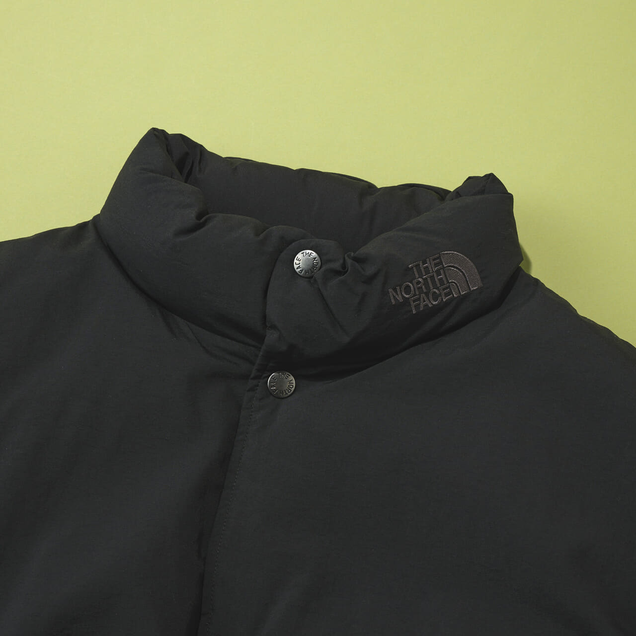 ザ・ノース・フェイス オルタレーションシエラジャケット　黒　ゴアテックス　ダウン　襟元