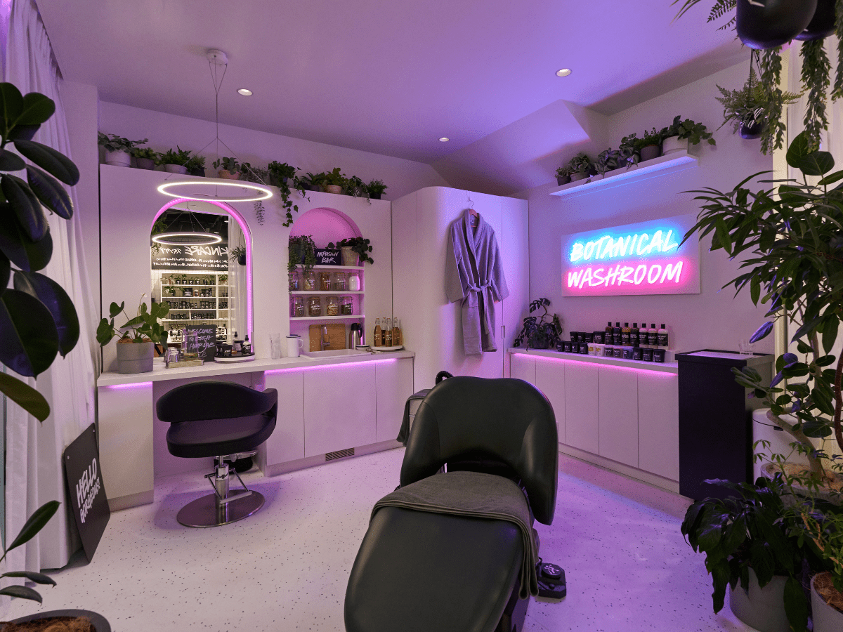 lush spa新宿 ヘアラボ体験 施術室の様子