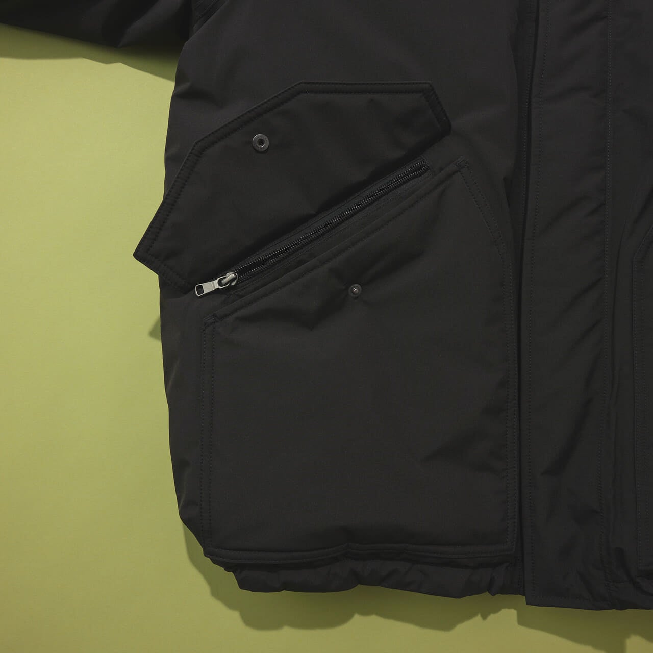 ナナミカ GORE-TEX Down Coat　　黒　ゴアテックス　ダウン　ポケット