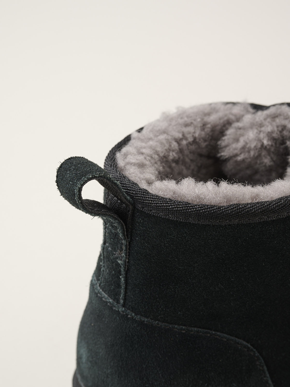 UGG アグ 暖品 Neumel