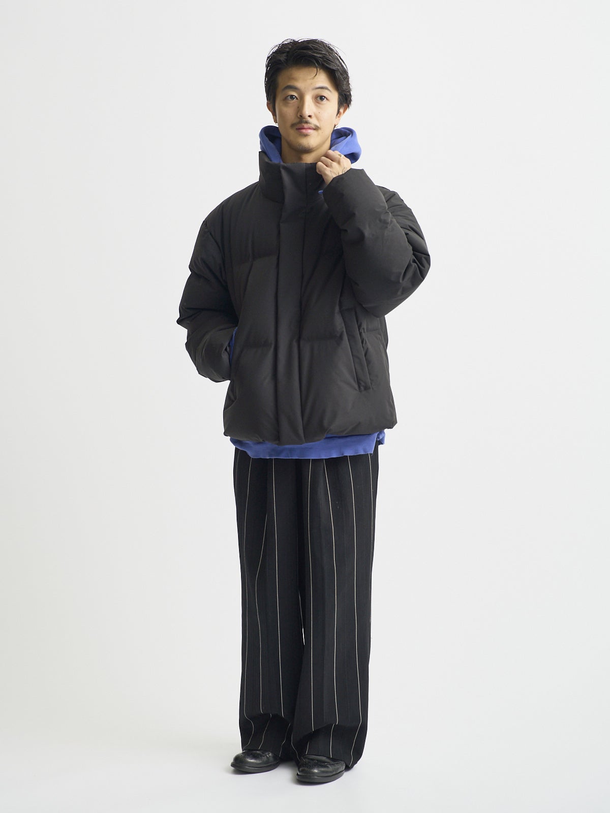 ユニクロダウン お洒落な着こなし