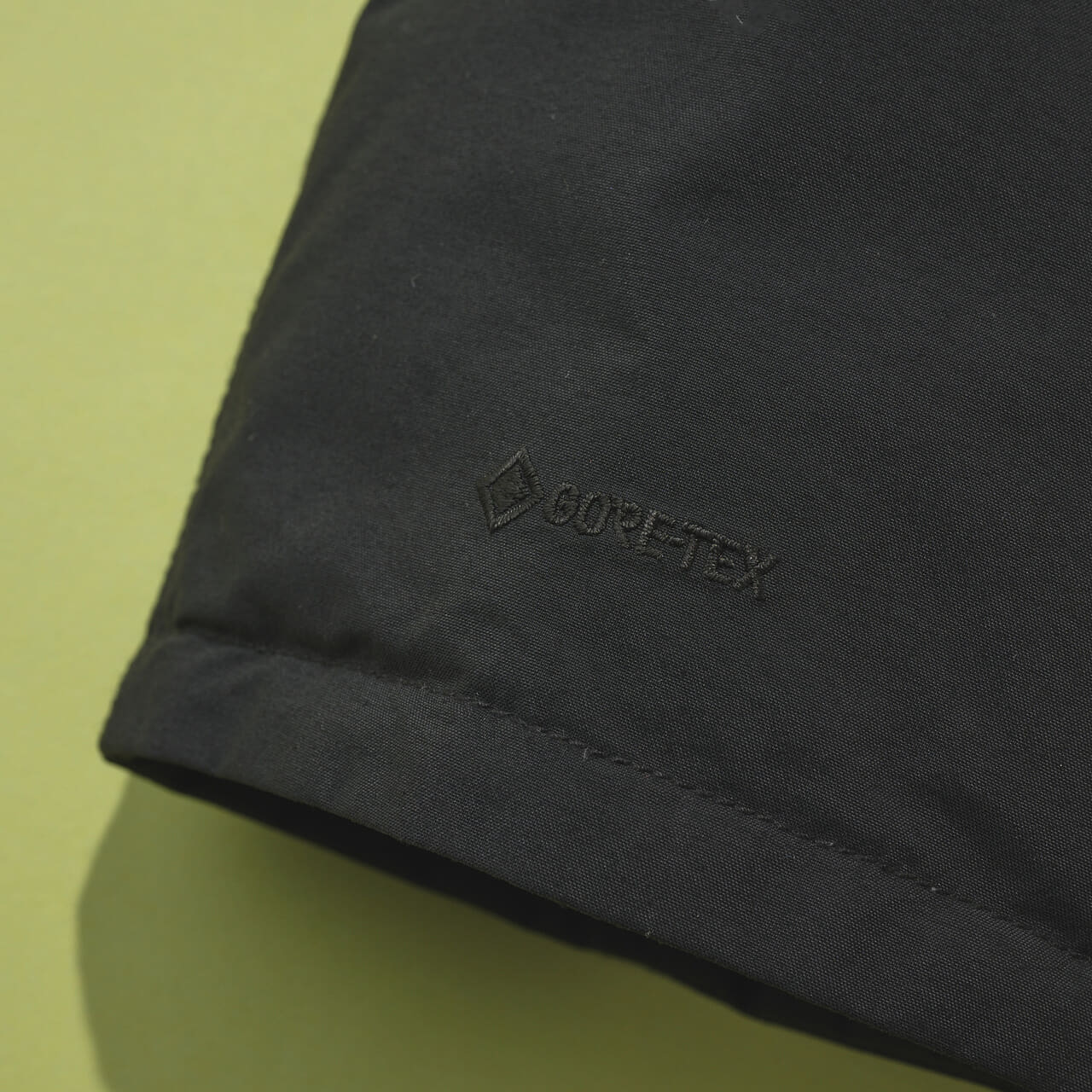 ザ・ノース・フェイス パープルレーベルGORE-TEX Field Down Jacket　黒　ゴアテックス　ダウン