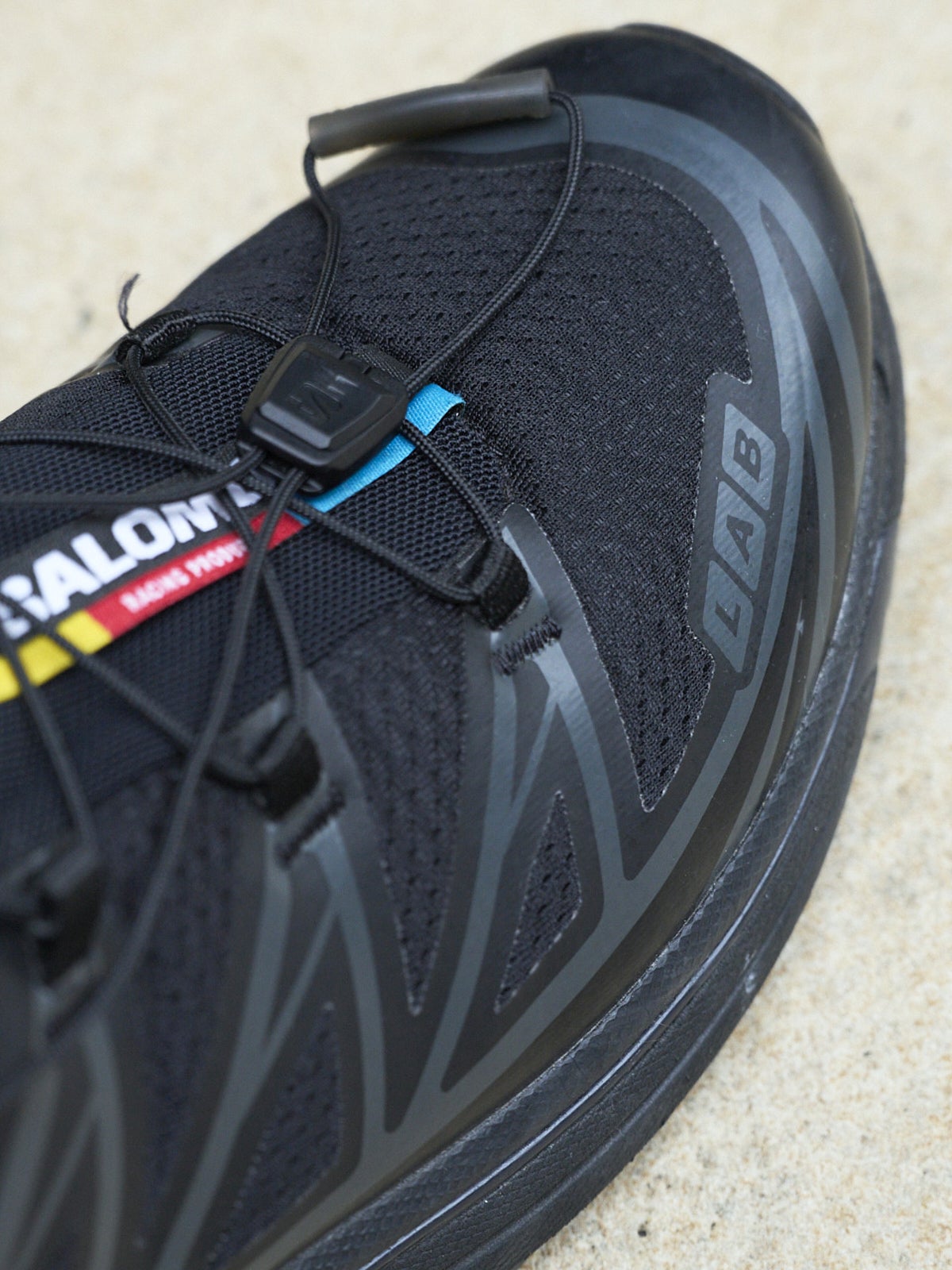 サロモン　XT-6　スニーカー　アッパー