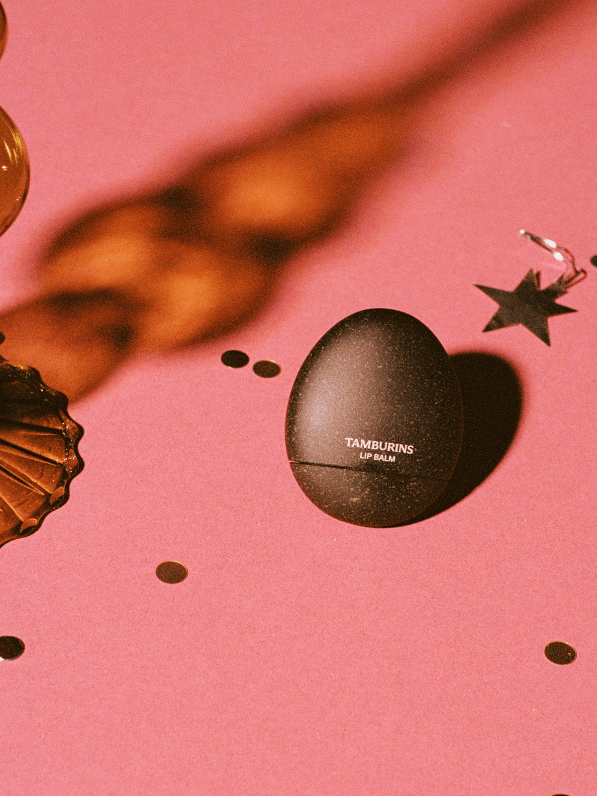 タンバリンズ ザエッグリップバーム ウッディ グリーン