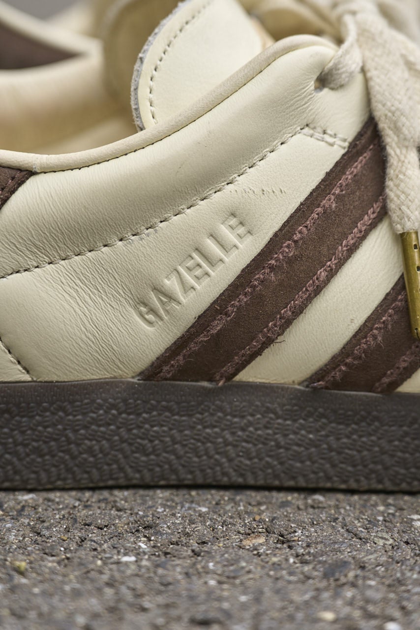 adidas &times; FOOT INDUSTRY GAZELLE スニーカースナップ　３
