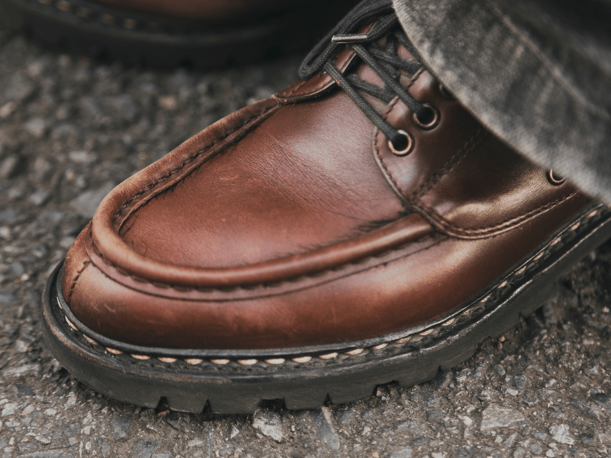 Nu:v・fumiyaさんの冬スタイル パラブーツのローファー つま先部分