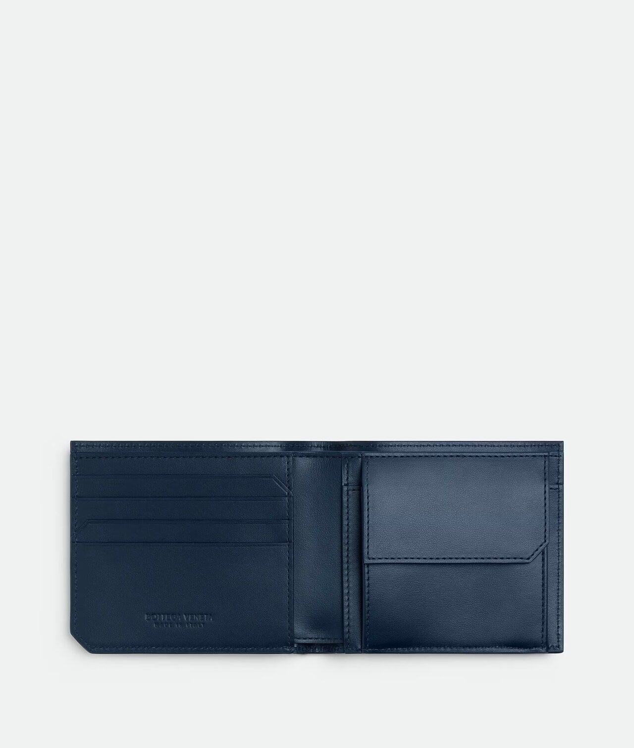 ボッテガ・ヴェネタ 新作 ウォレット ブルー 開封時