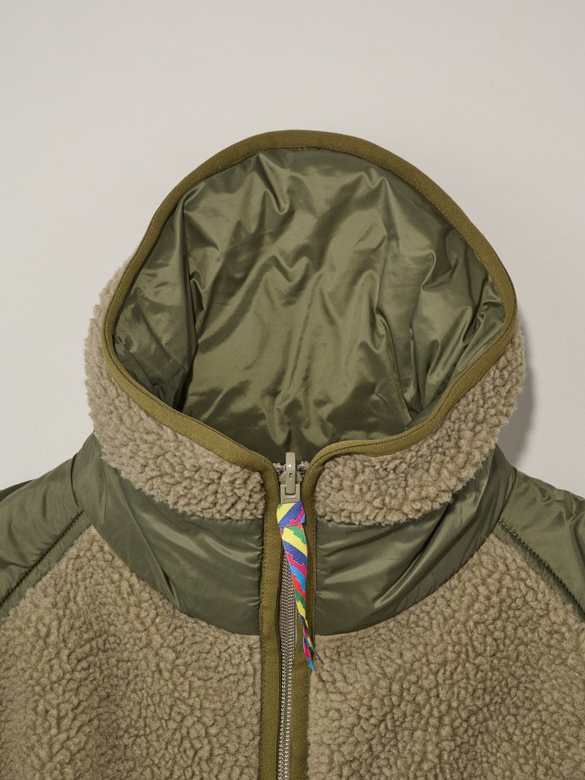 REVERSIBLE FLEECE DOWN JACKET is-ness&times;TAION2