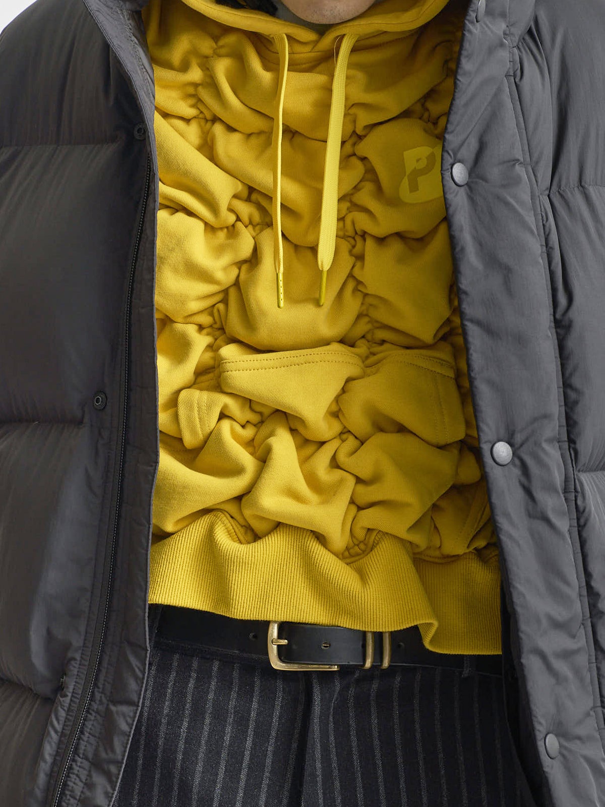 インナーのパーカ