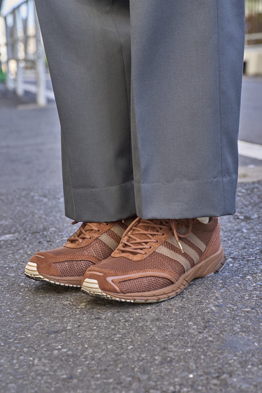 アディゼロ　サイド　ヒキ