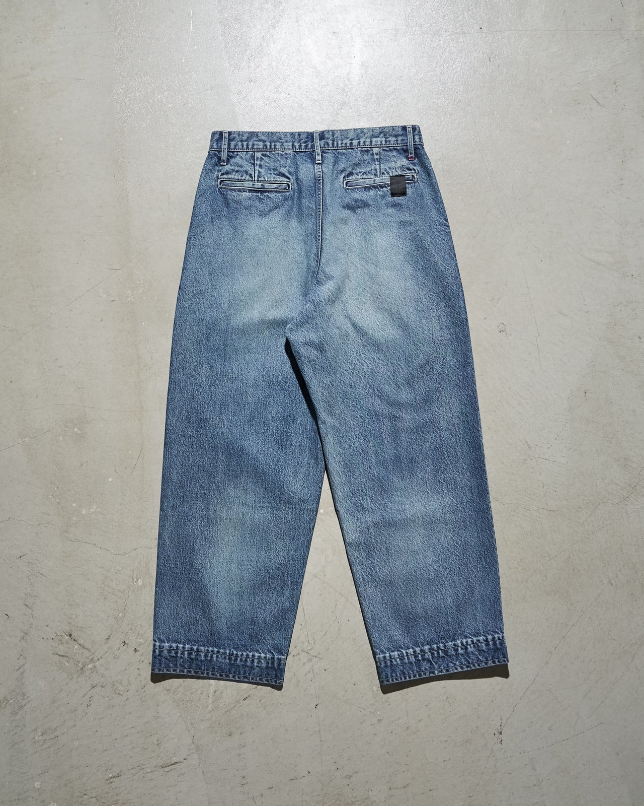 N.HOOLYWOOD × Graphpaper デニム ビジュアル 背面