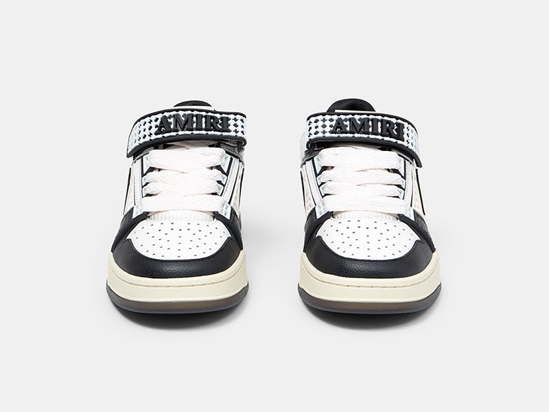 アミリの新作スニーカー「MA Skyline」ホワイトの真正面
