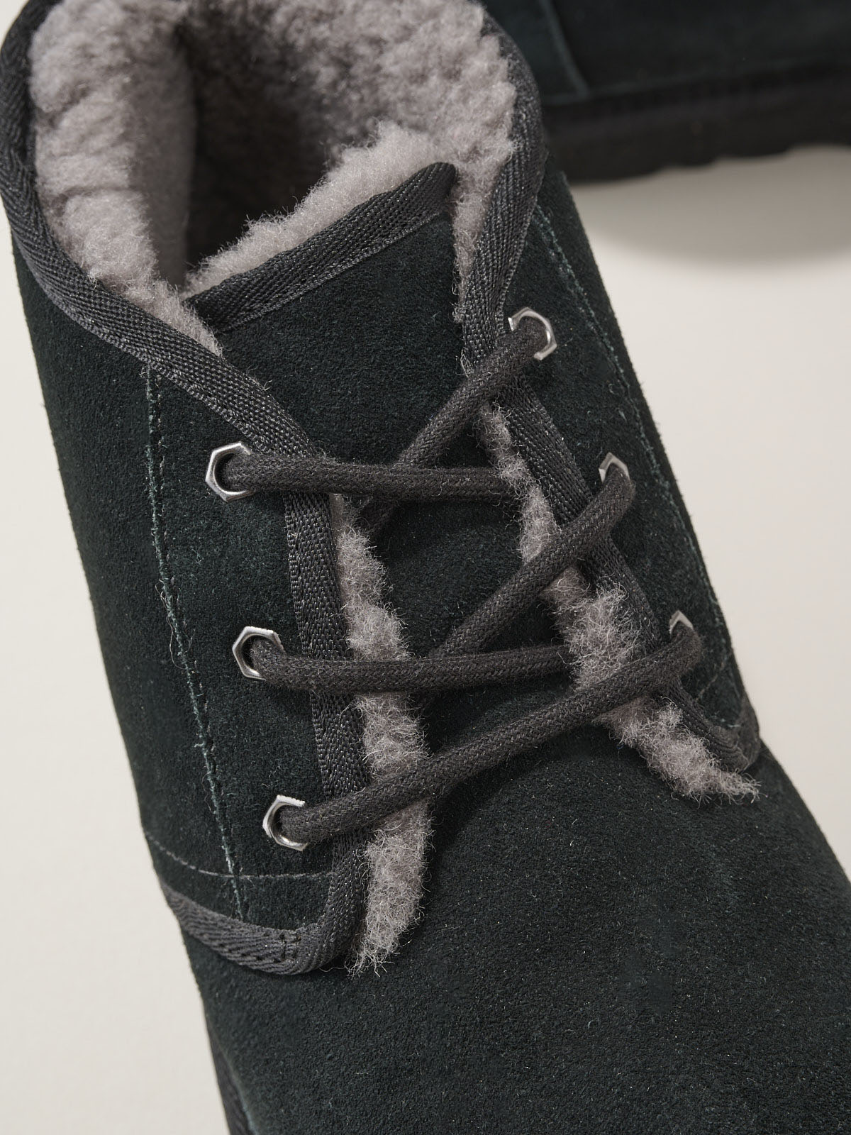 UGG アグ 暖品 Neumel