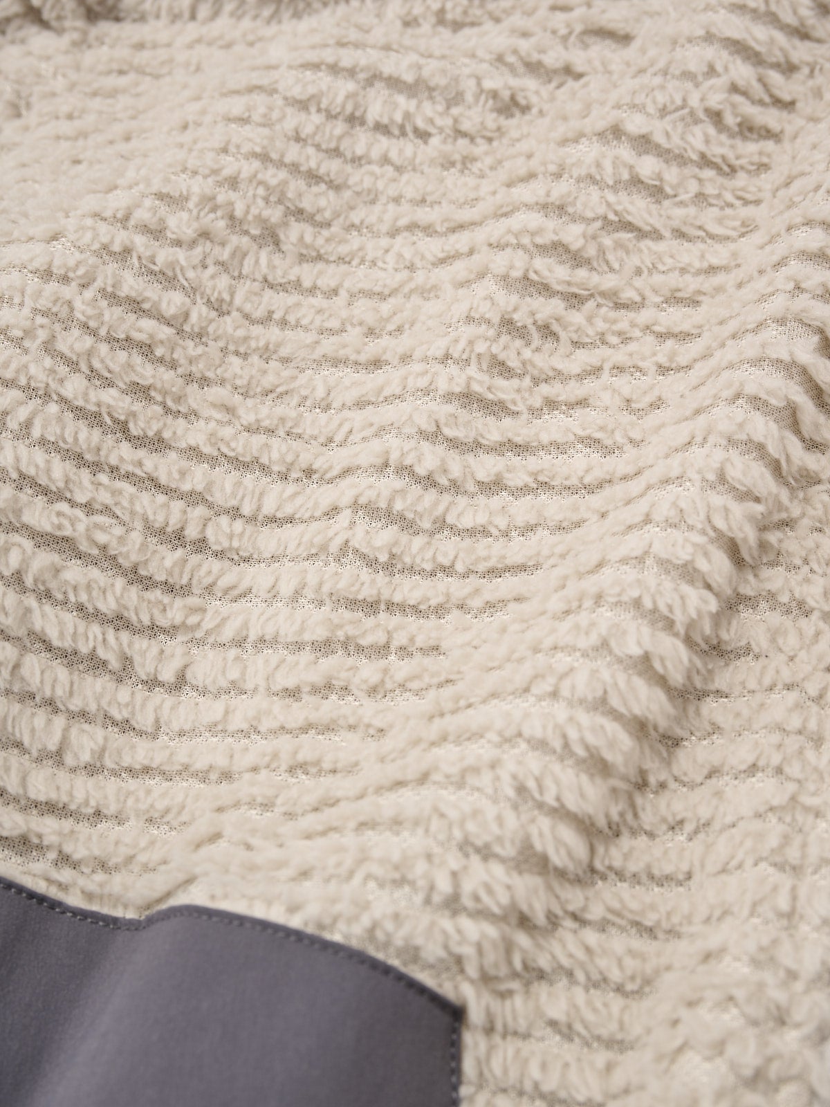 Rab、Buckstone Hoody、素材寄り