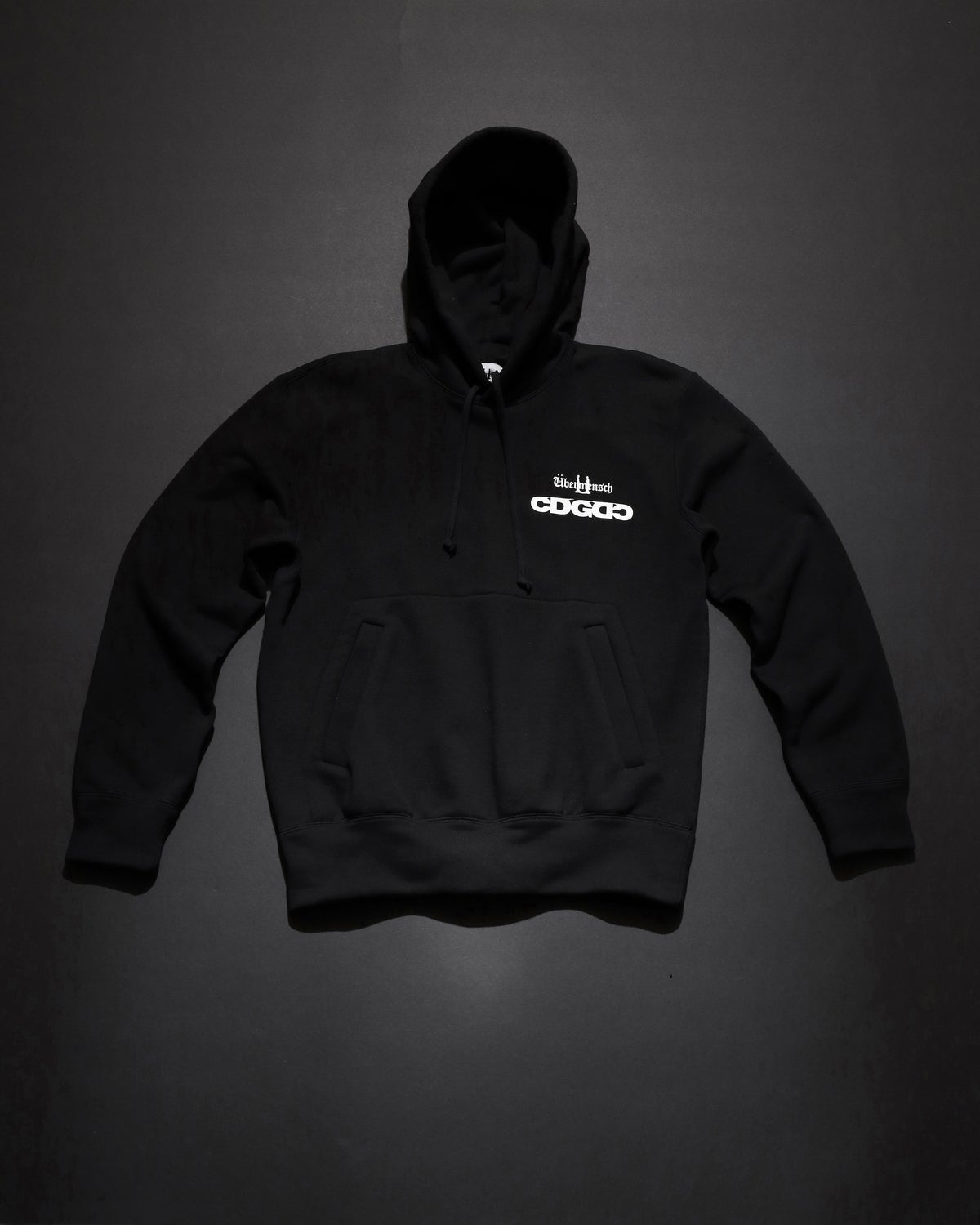 CLASSIC HOODED SWEATSHIRT ¥35,200(税込)