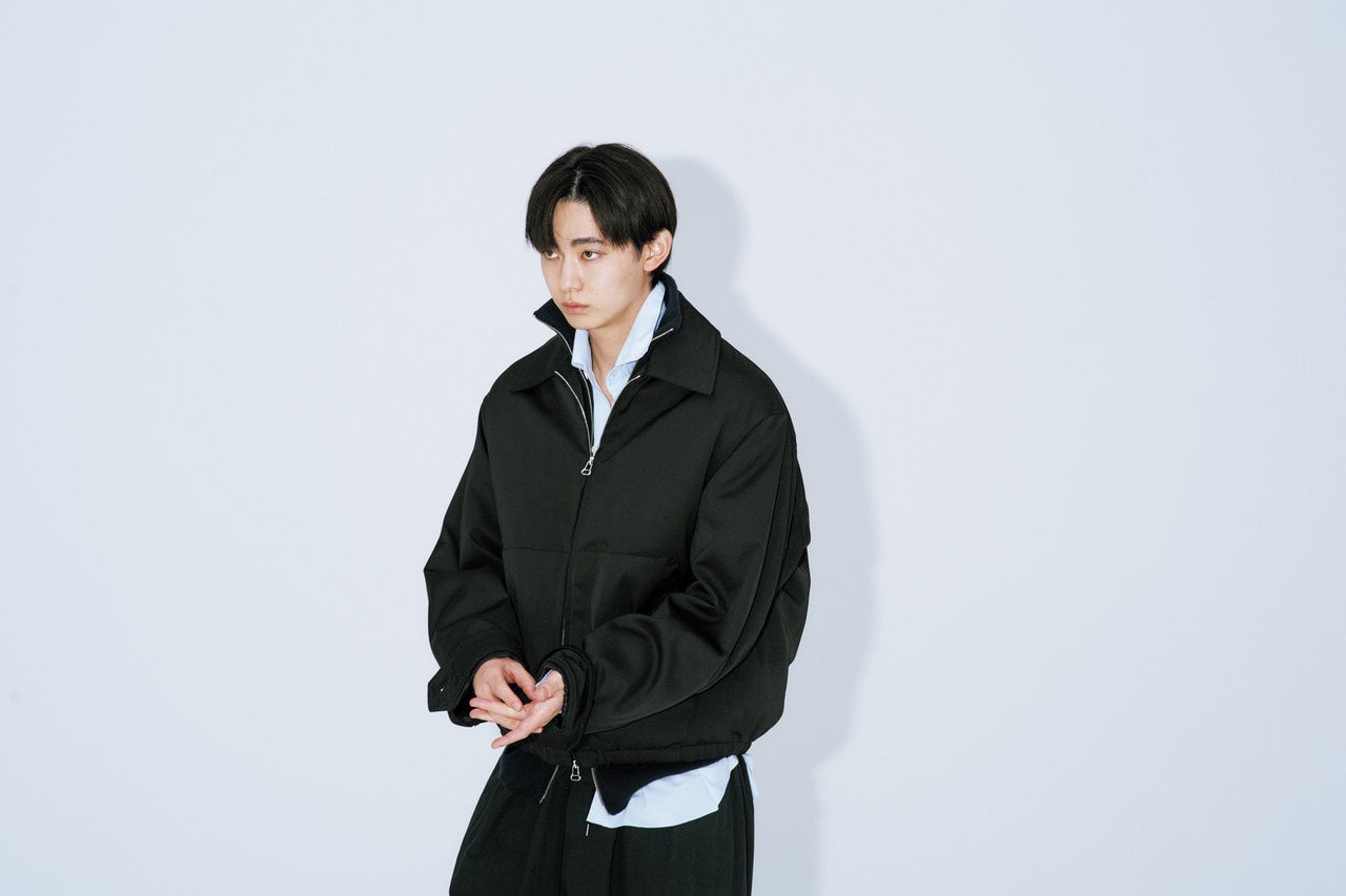 豊田裕大が着用するsalonのジャケット