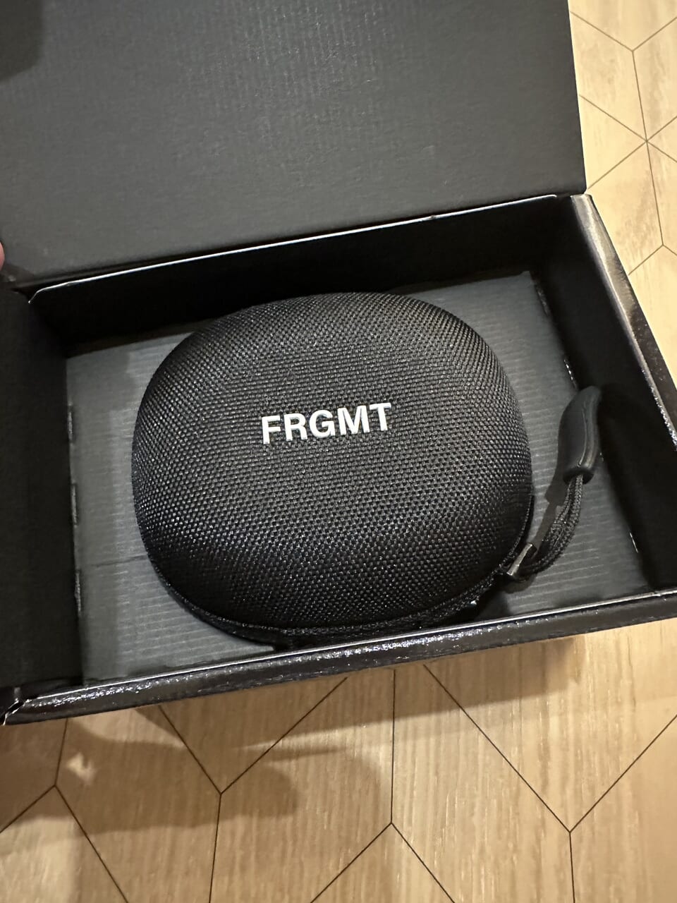 フラグメントコラボのラムダッシュパームイン ケース