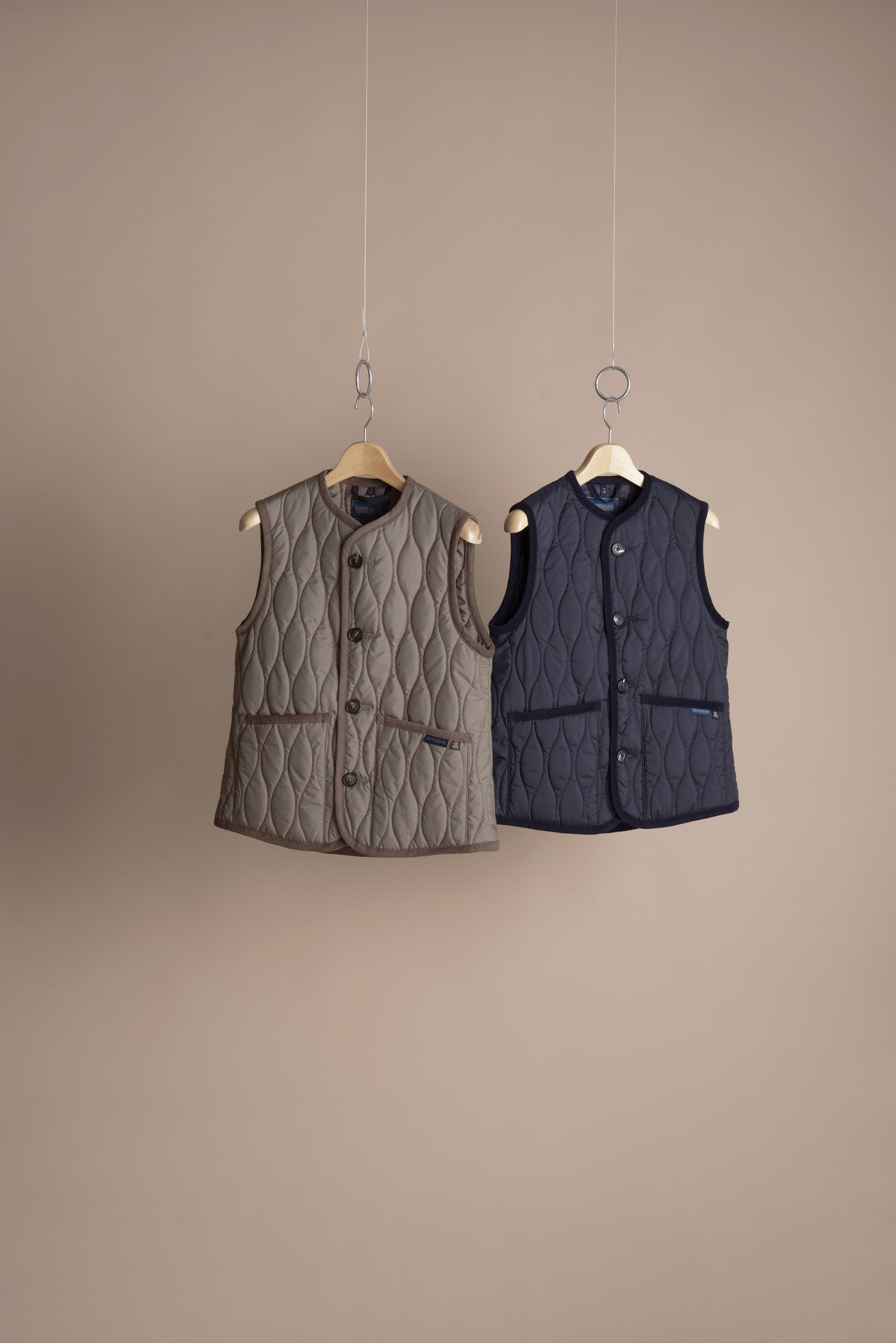 【Brooks Brothers × LAVENHAM】日本限定コラボレーションコレクション コートベスト