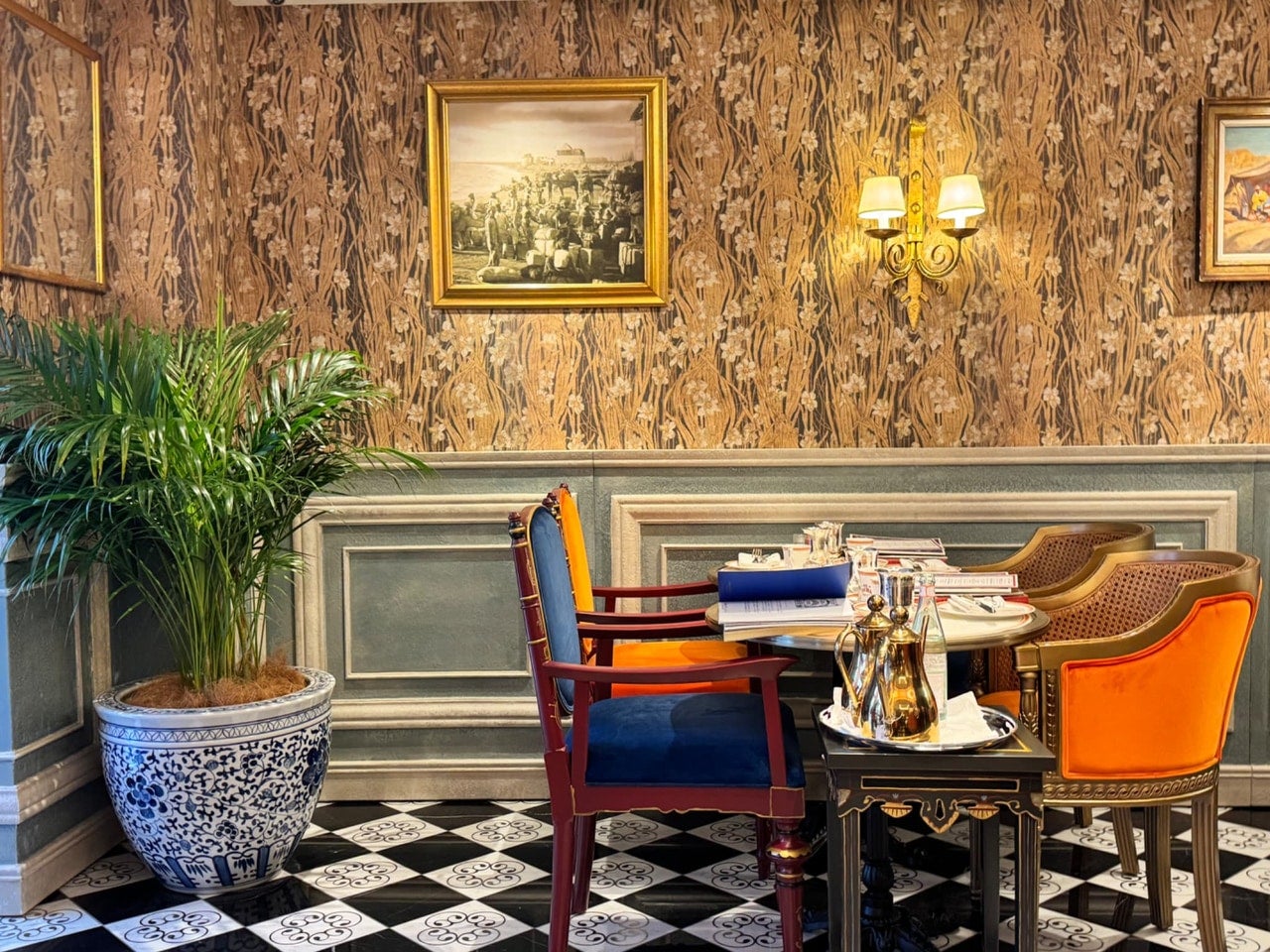 バシャコーヒー銀座内観