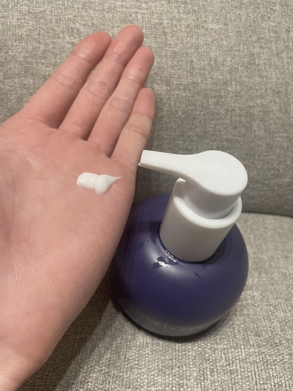 mirari slow cleansing care milk 愛用私物 テクスチャー