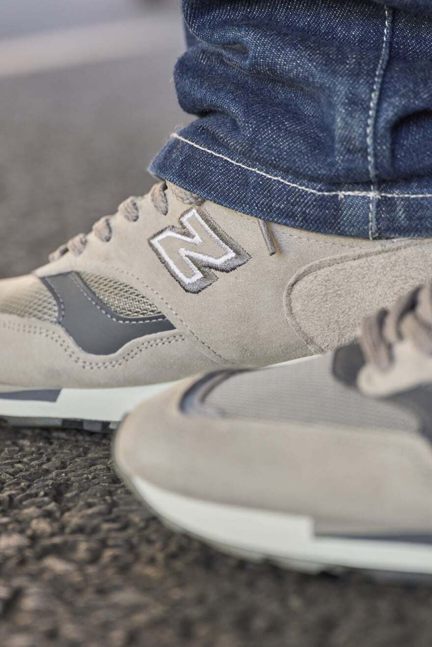 ニューバランス　1500　グレー