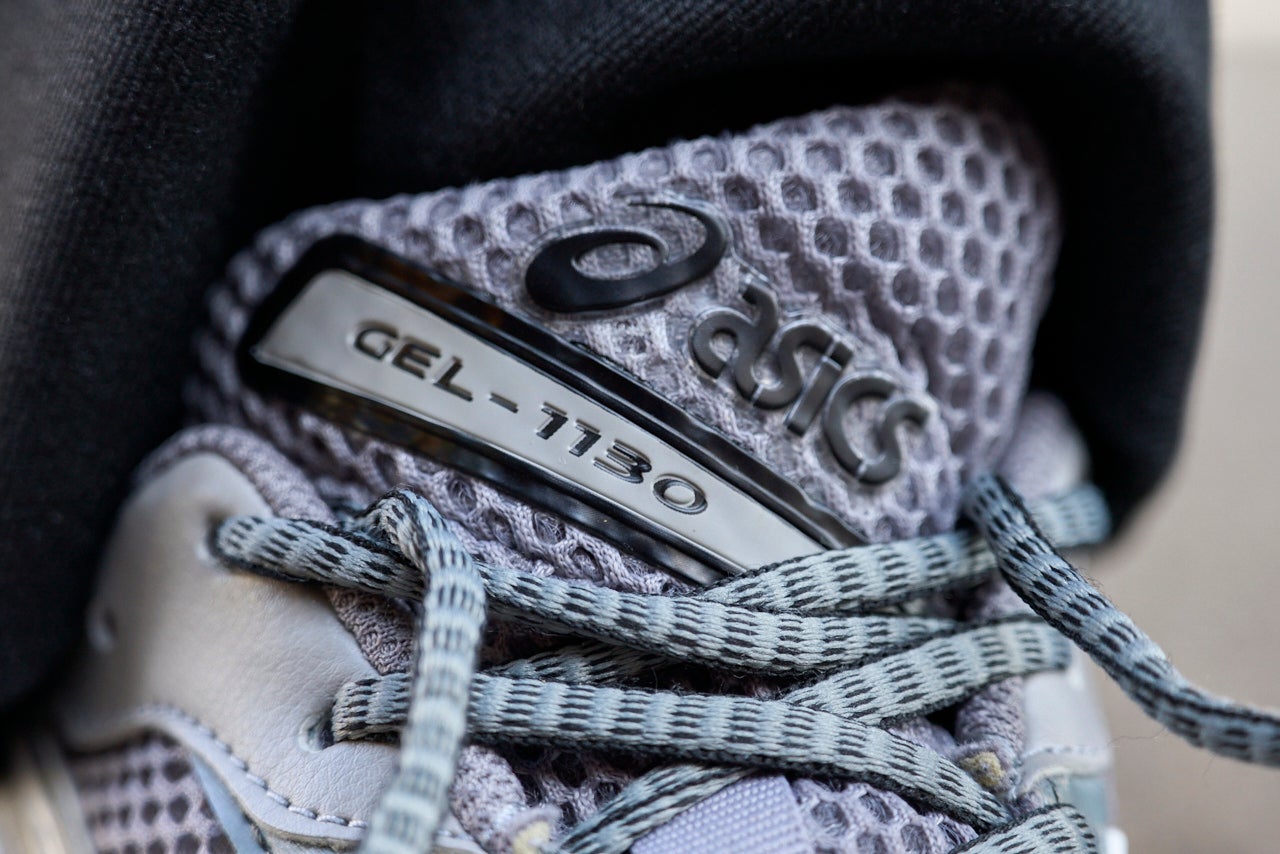 アシックス、GEL-1130、シュータン、寄りカット