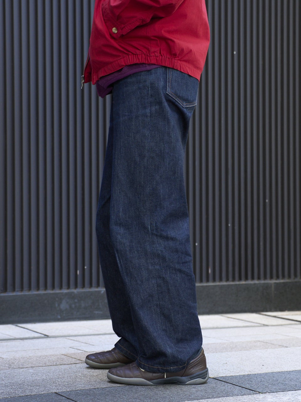 アーペーセー&times;フリークス ストアのジーンズのサイド