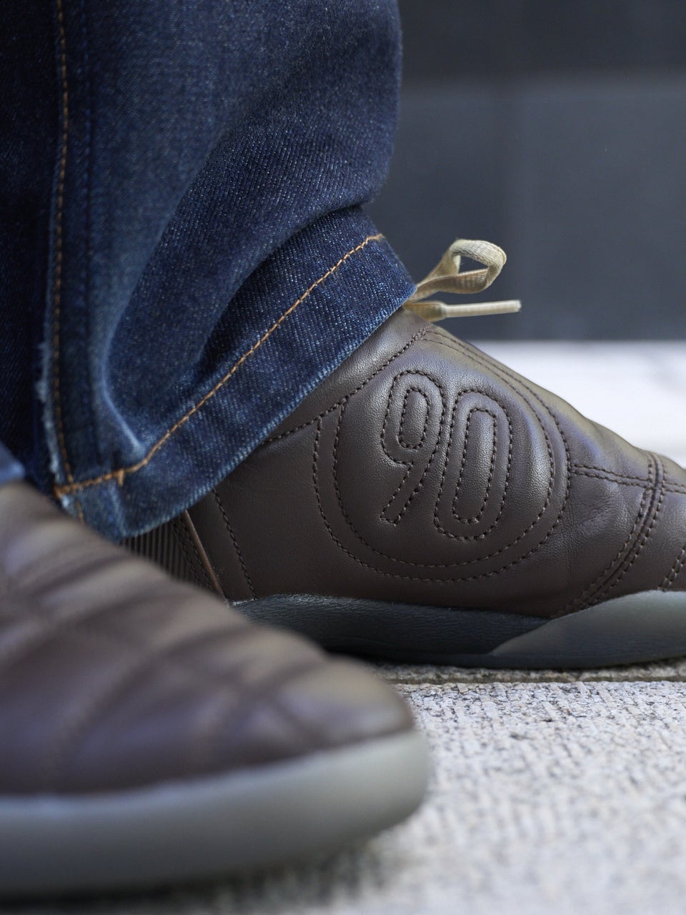 ナイキ トータル90 SEの90ロゴ