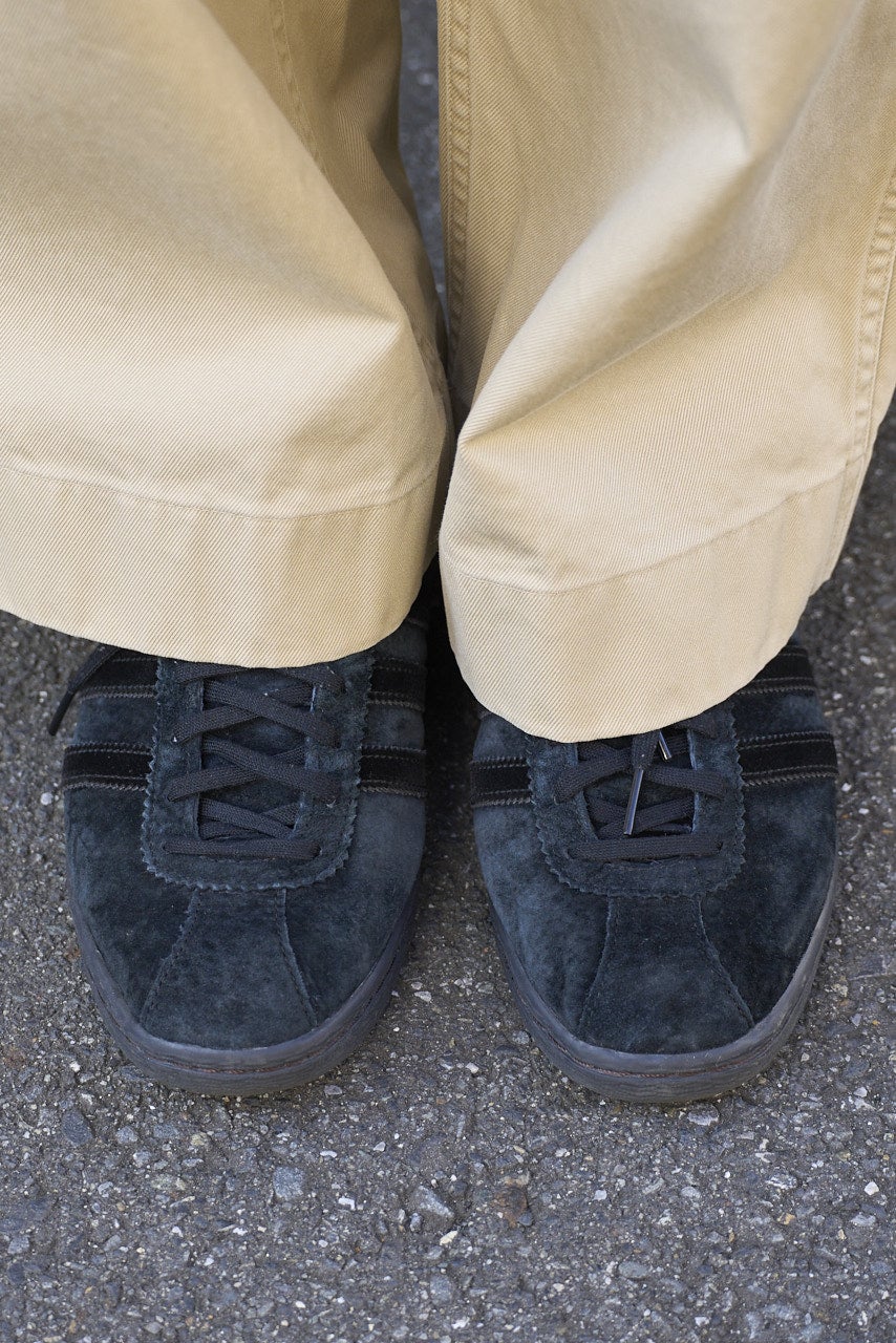 アディダス、TOBACCO