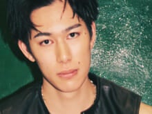 見惚れる肉体とファッションへの探求心！　バレーボール新星、甲斐優斗選手が語るボディメイクと次世代ビューティ論