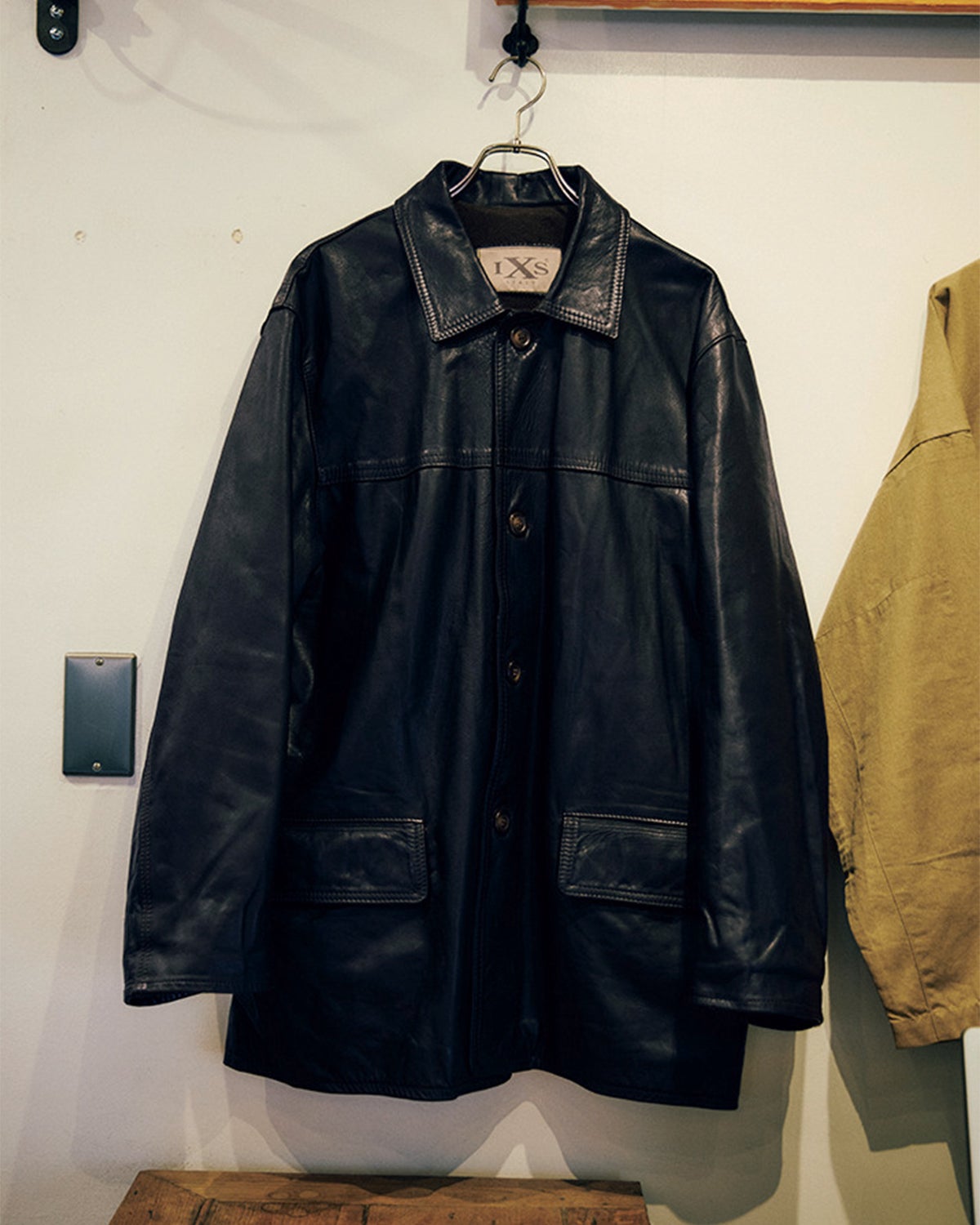 ノーブランドのハーフコート