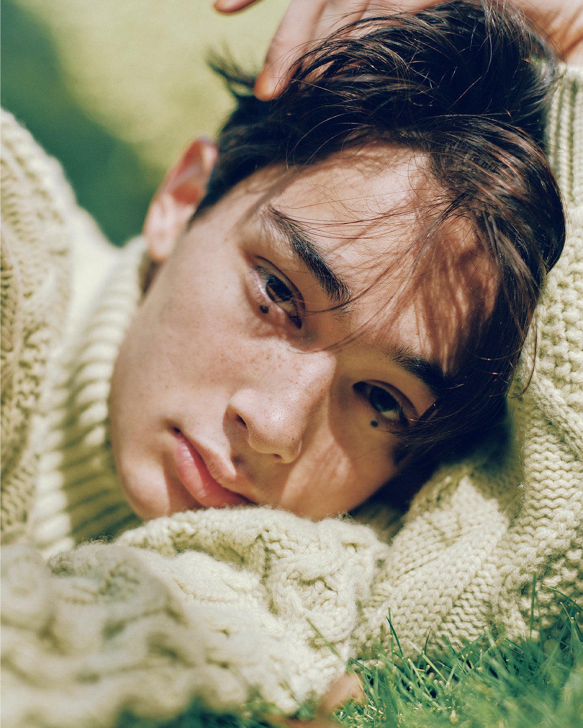 NARS トータルセダクション アイシャドースティック 03749 の使用イメージ