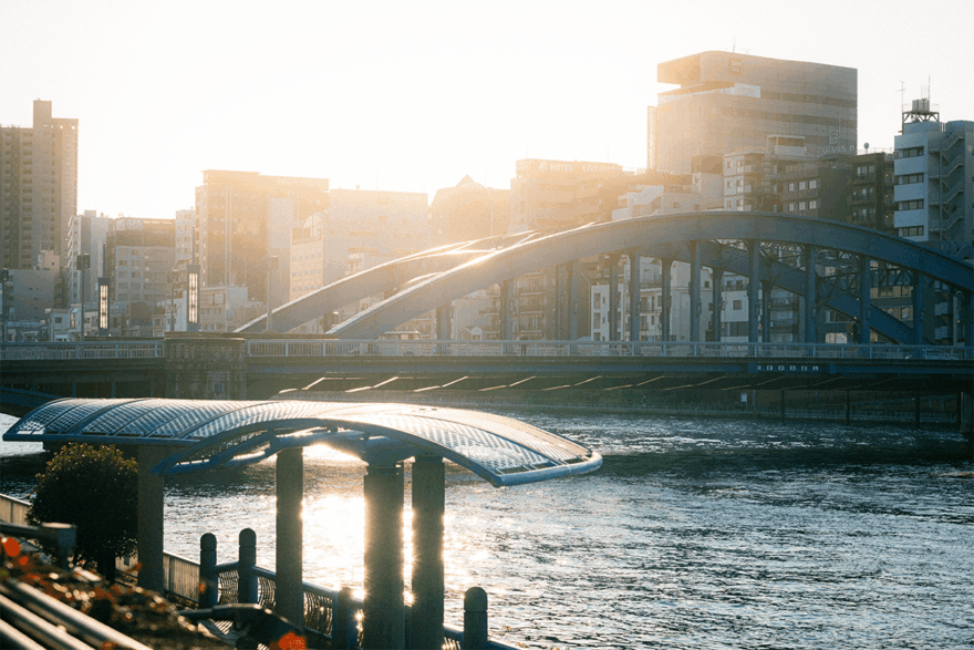 中島裕翔撮影　Title:フレア・白飛びの正義