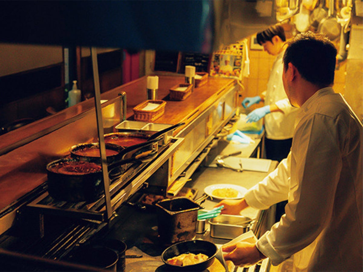 レストラン大宮 浅草本店の店内