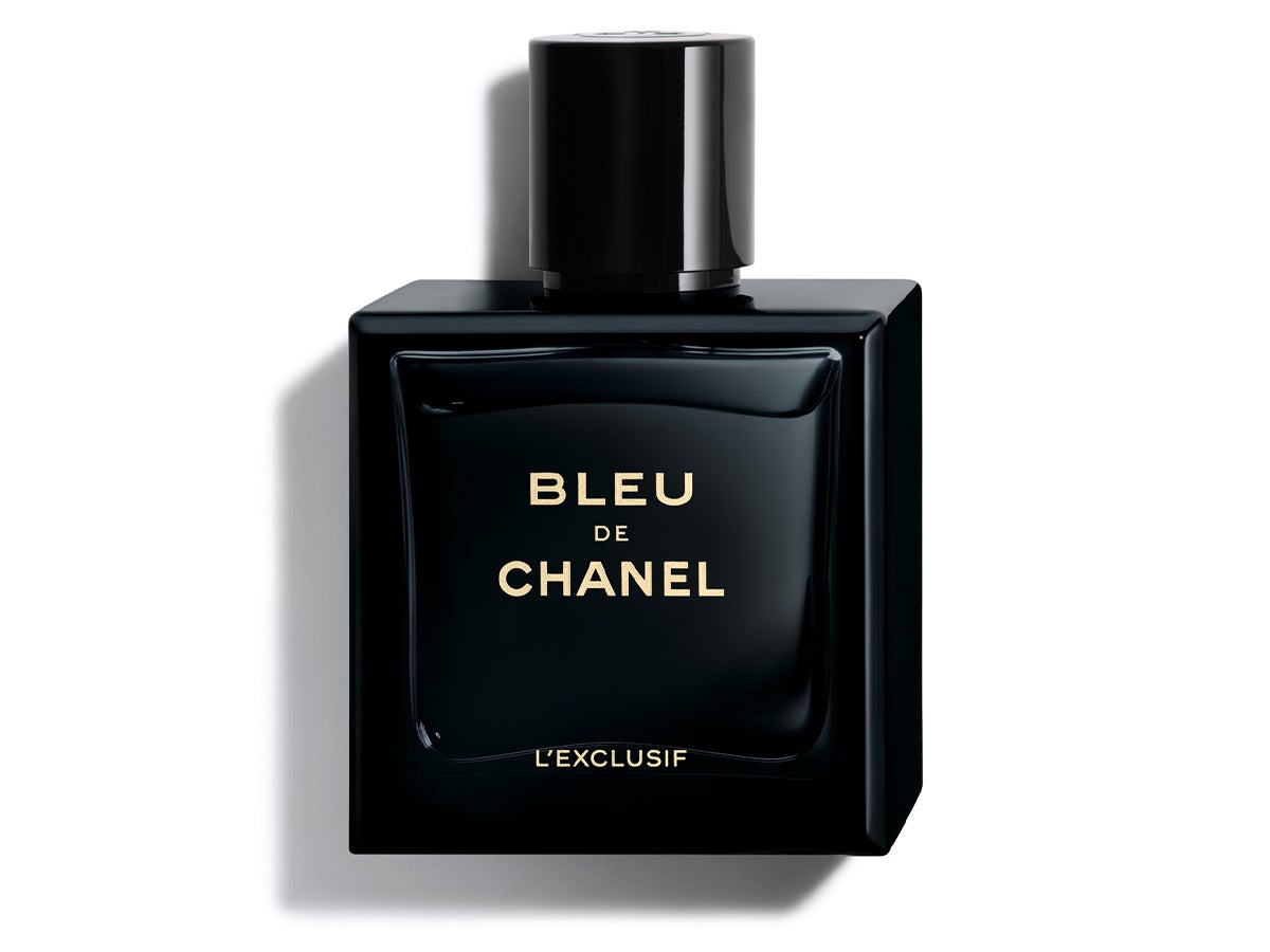 シャネルのブルー ドゥ シャネル レゼクスクルジフ（パルファム）