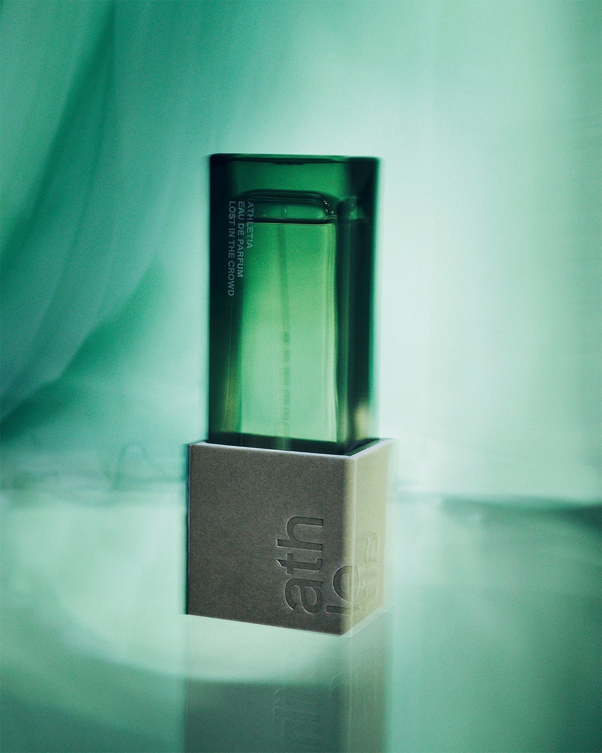 アスレティアの「オードパルファン LOST IN THE CROWD」