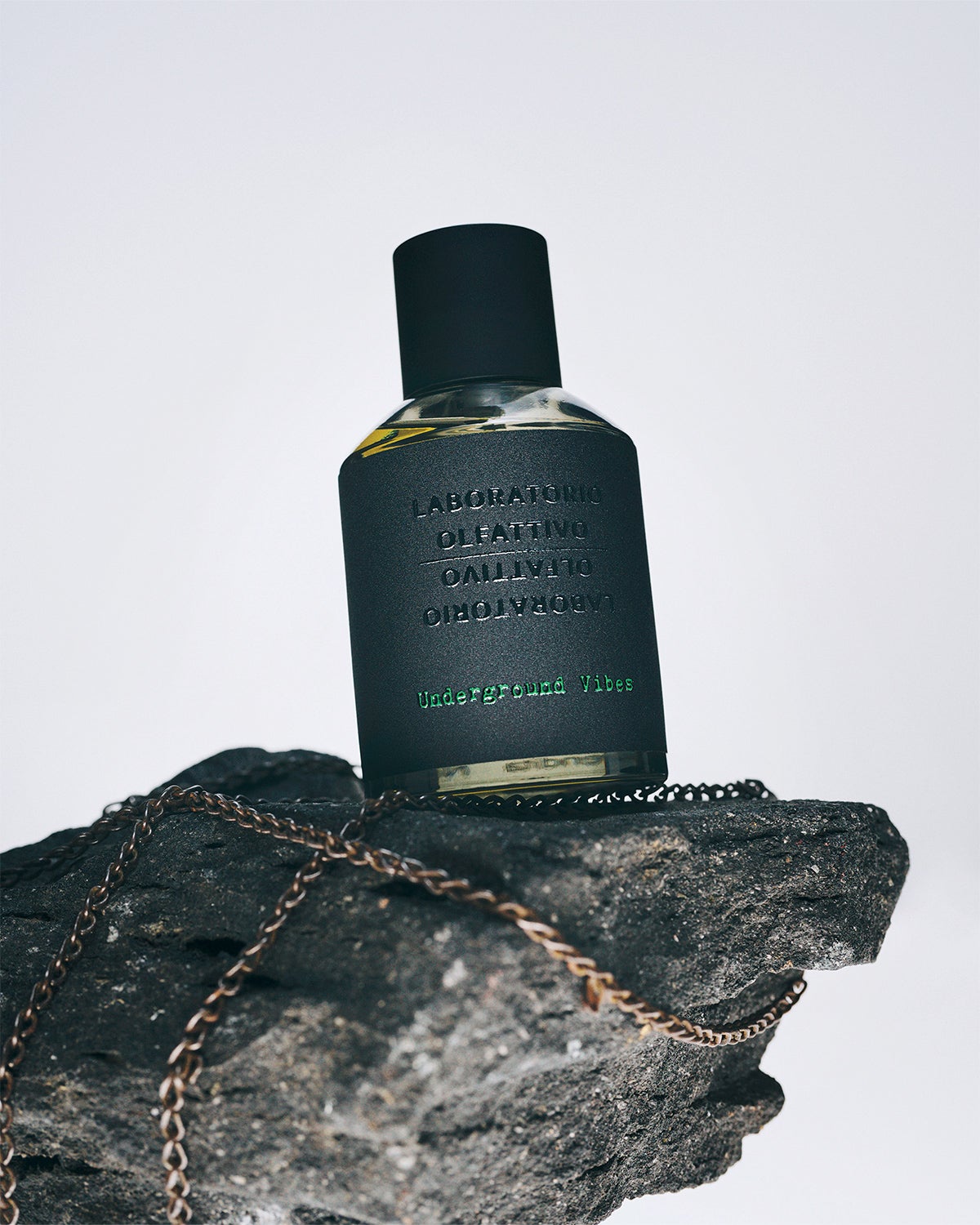 ラボラトリオ オルファティーボの「アンダーグラウンド バイブス」