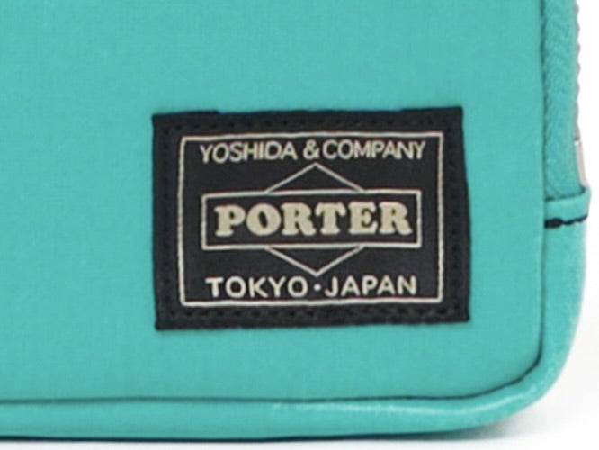 「ポーター」の90 周年限定カラーは“ターコイズ”！ 特別なバッグ全９型を大公開！[PORTER]