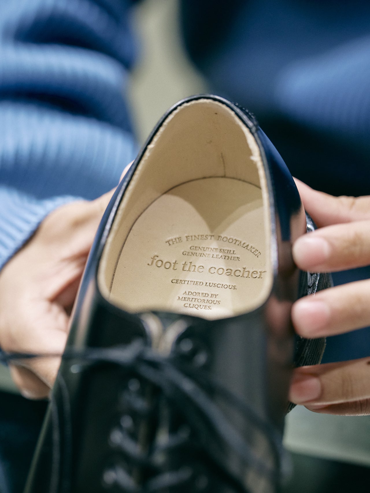 オシャレな人が買ってよかった〈foot the coacher〉の革靴のインソール